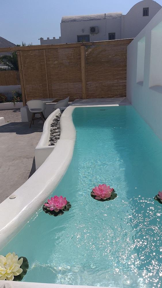 Filira Suites Perissa  Exterior photo